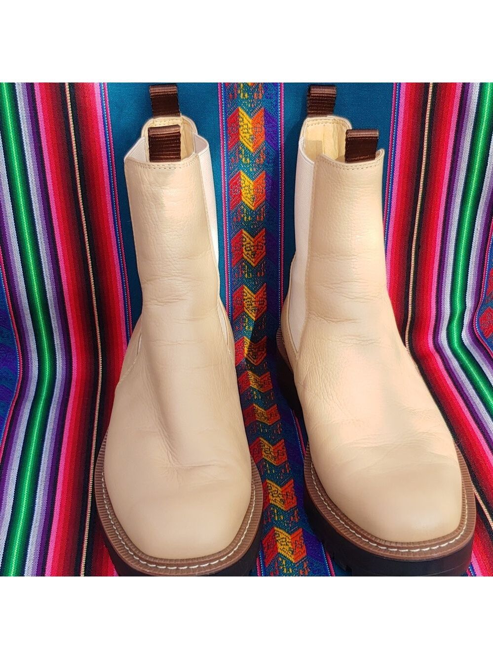 Sam Edelman Women's Cream Chelsea Slip-on Ankle Boots size 9W - Picture 5 of 16